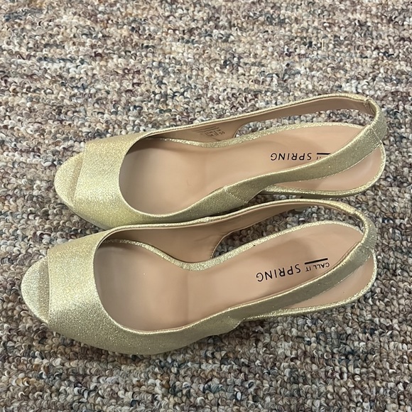 Gold sparkling peep toe heels - Picture 4 of 4